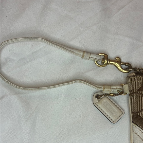 Coach Signature Women’s Brown and Cream Wristlet Wallet - Picture 11 of 11